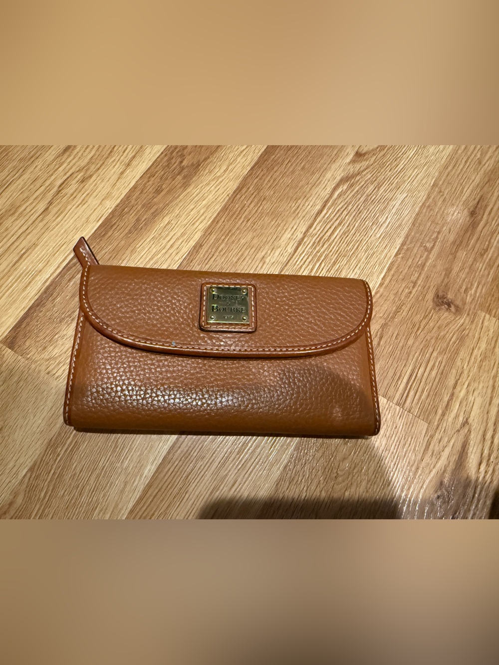 Dooney & Burke Trifold Wallet